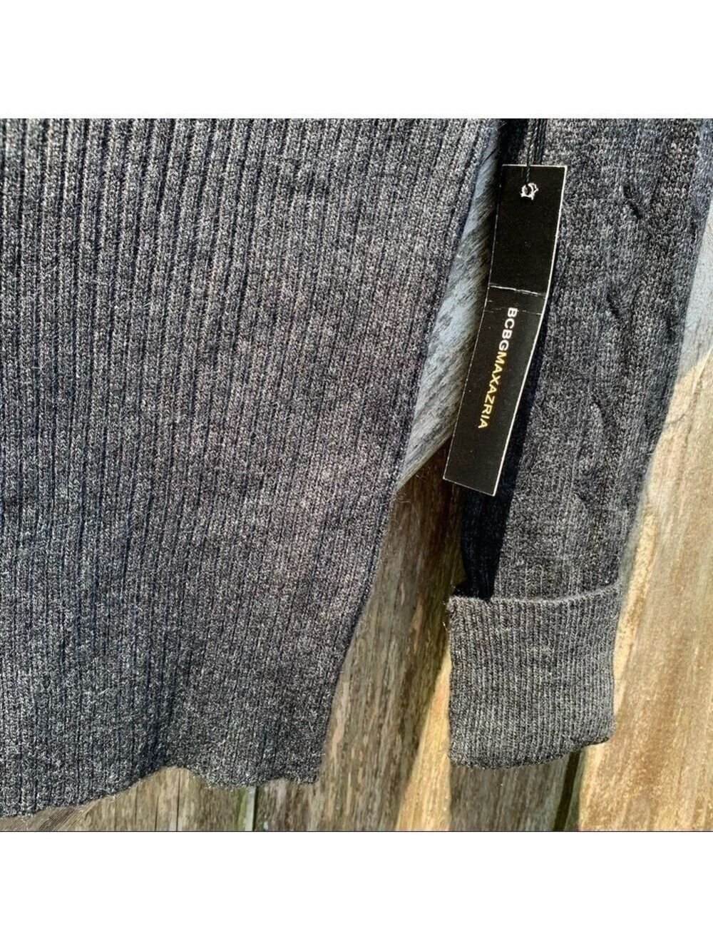BCBGMaxAzria Dark Charcoal Gray Cable-Knit V-Neck Cardigan Size M - Picture 11 of 11
